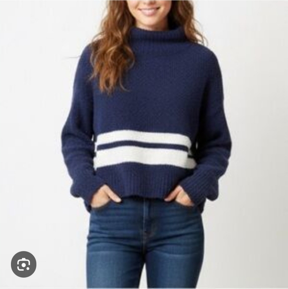 UGG Sweaters - UGG Womens Longsleeve Plush Mockneck Blue White Stripe Sweater